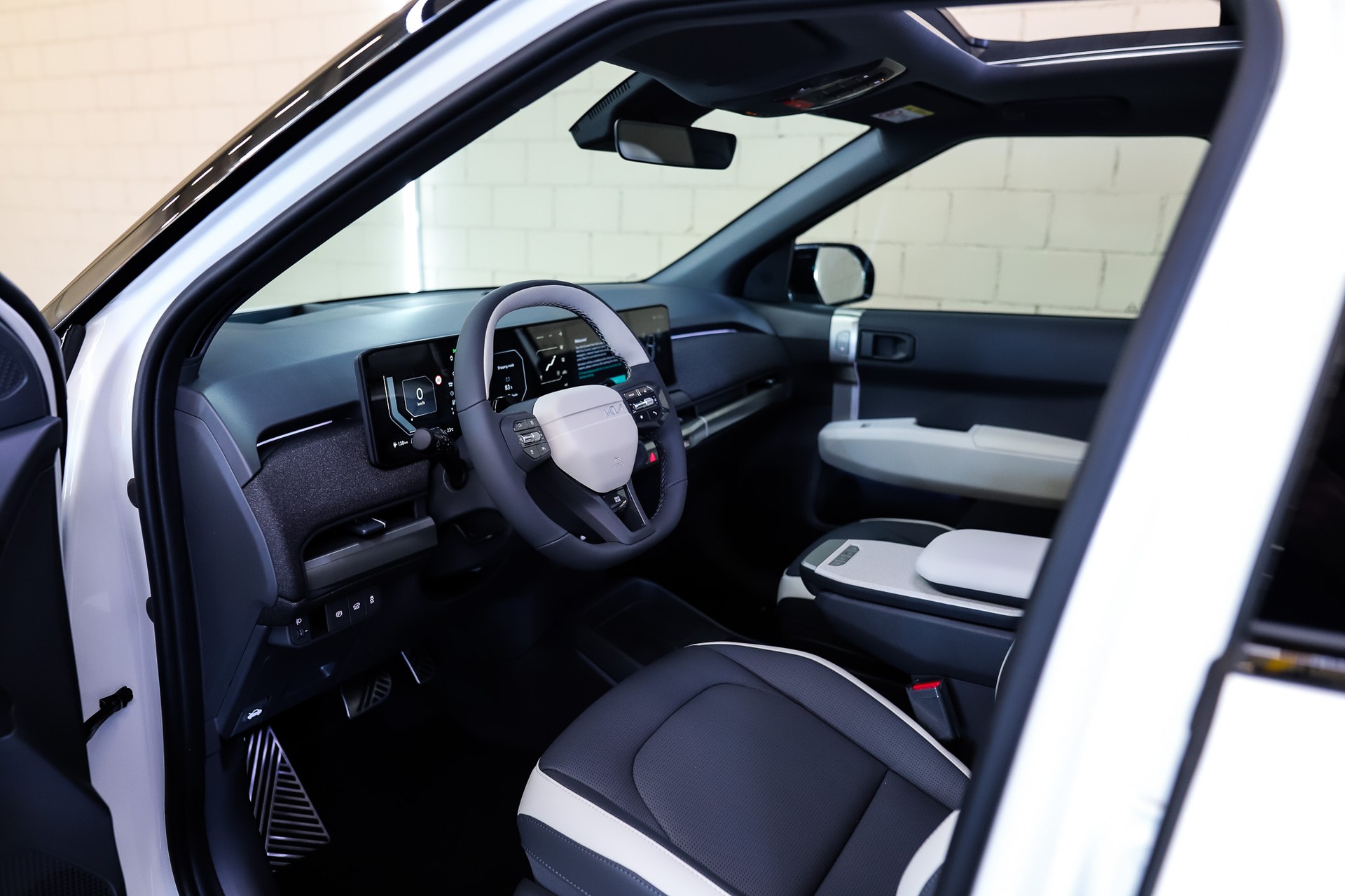 KIA EV3 81,4 kWh GT Line AWD 4x4-image-6