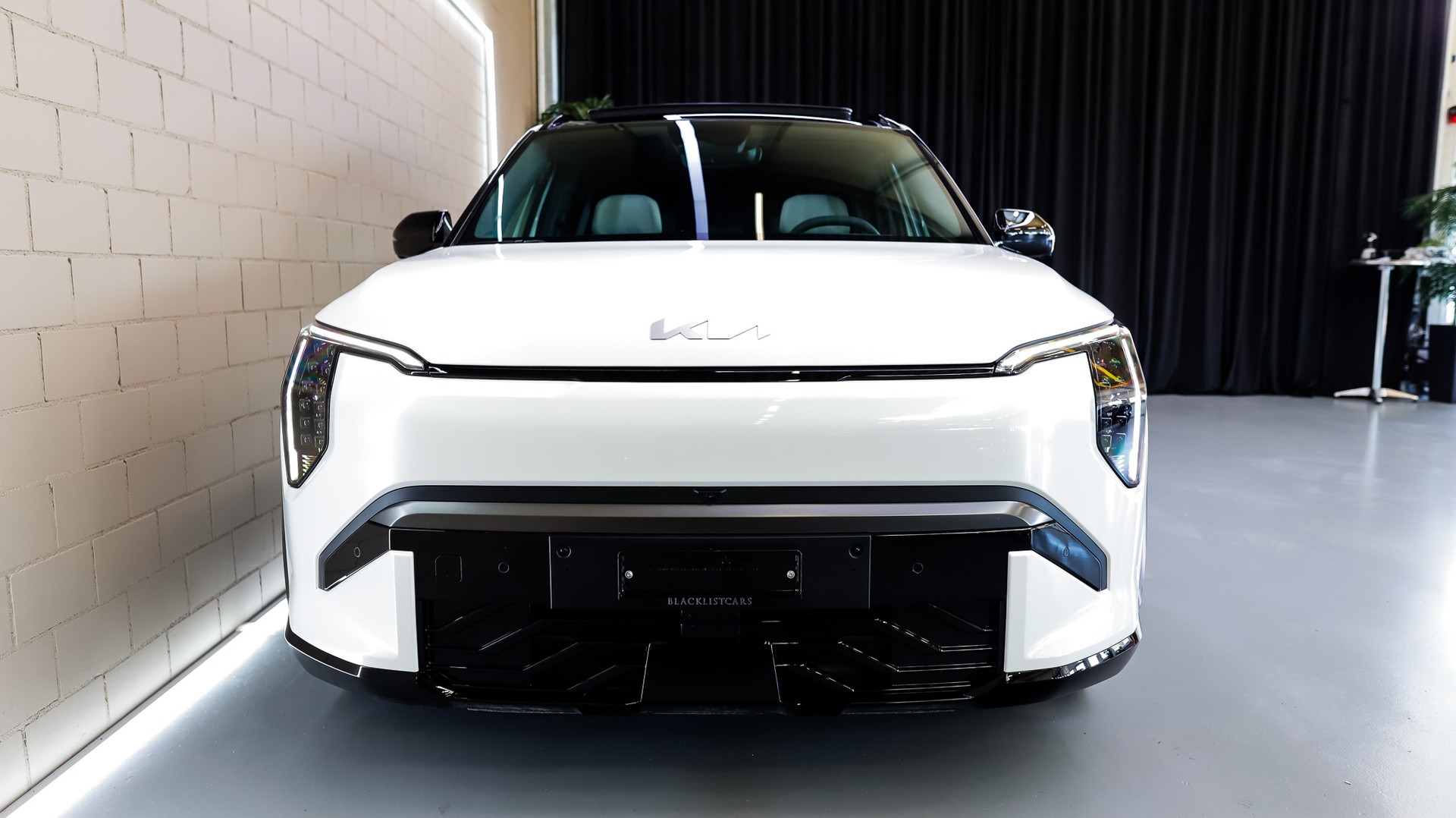 KIA EV3 81,4 kWh GT Line AWD 4x4-image-2