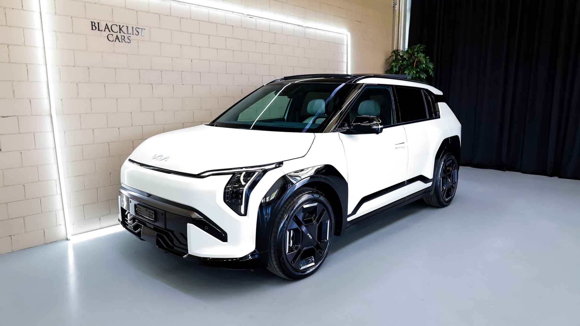 KIA EV3 81,4 kWh GT Line AWD 4x4-image-0