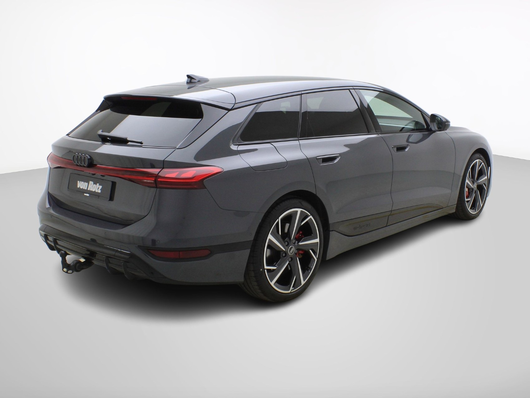 AUDI S6 e-tron Avant quattro **Audi Werksgarantie bis 03/2031**-image-5