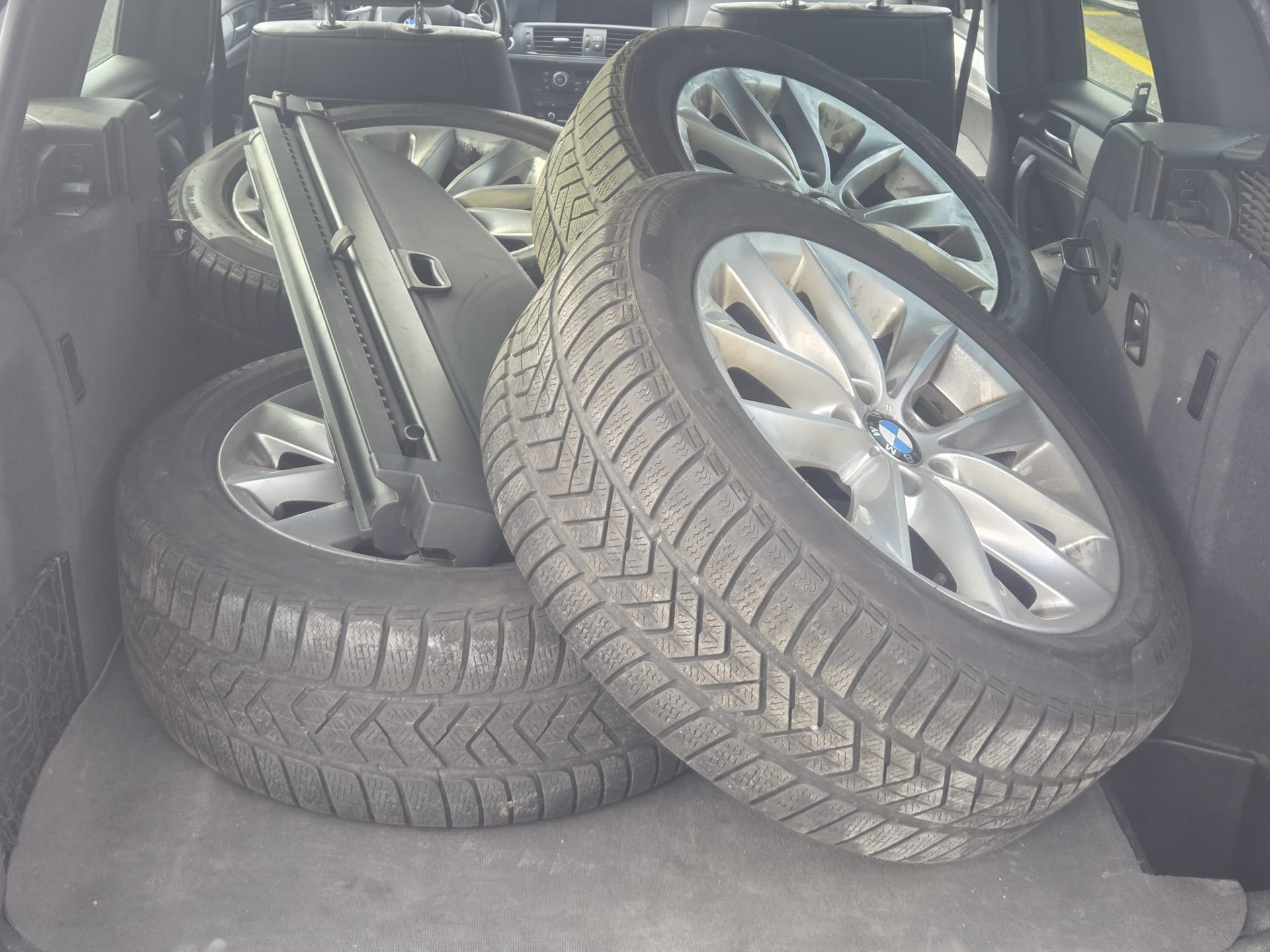 BMW X3 xDrive 35d Steptronic * M Sport Pack * AHK * Full Options-image-11