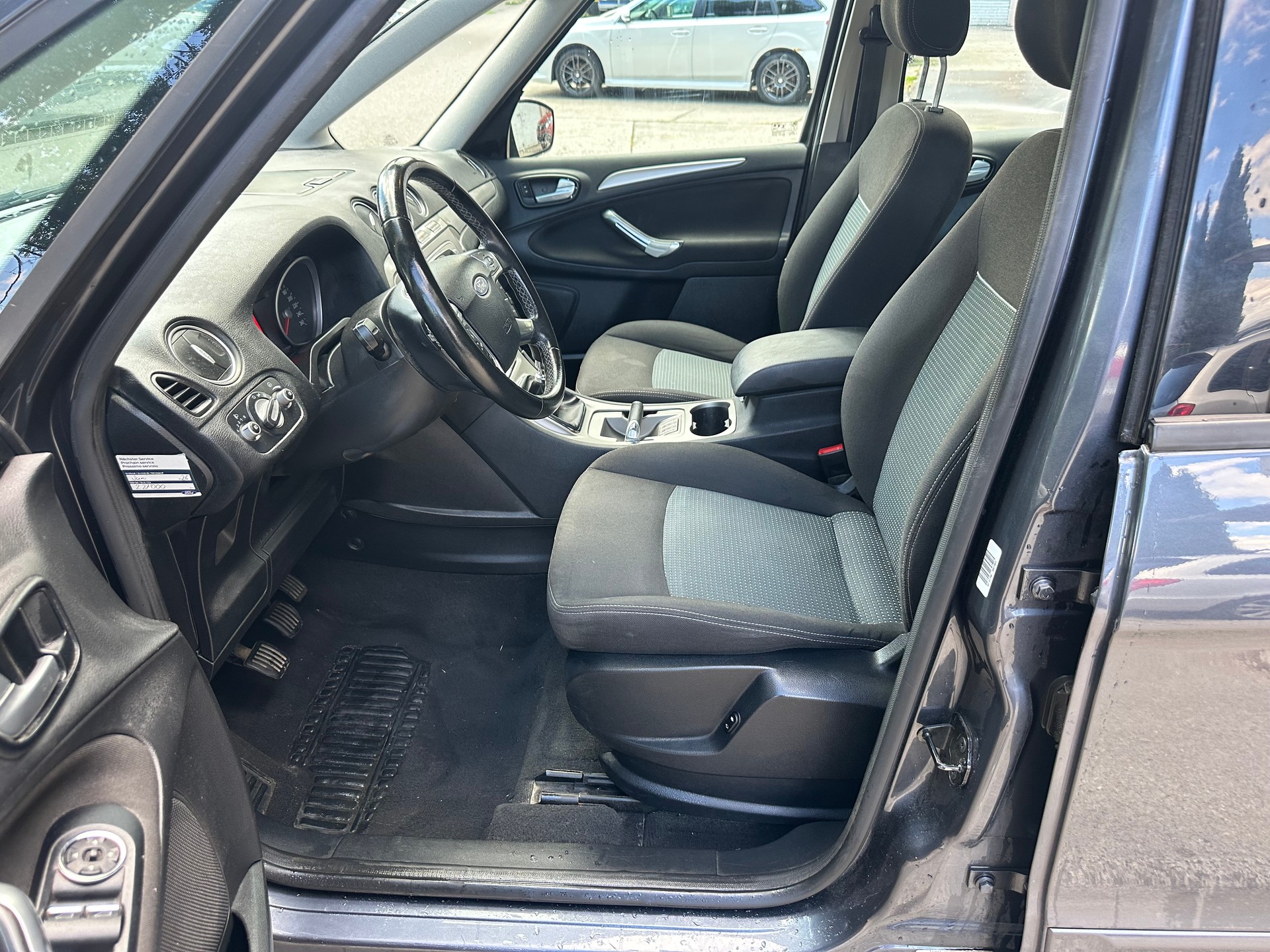 FORD Galaxy 2.0 TDCi Carving-image-9