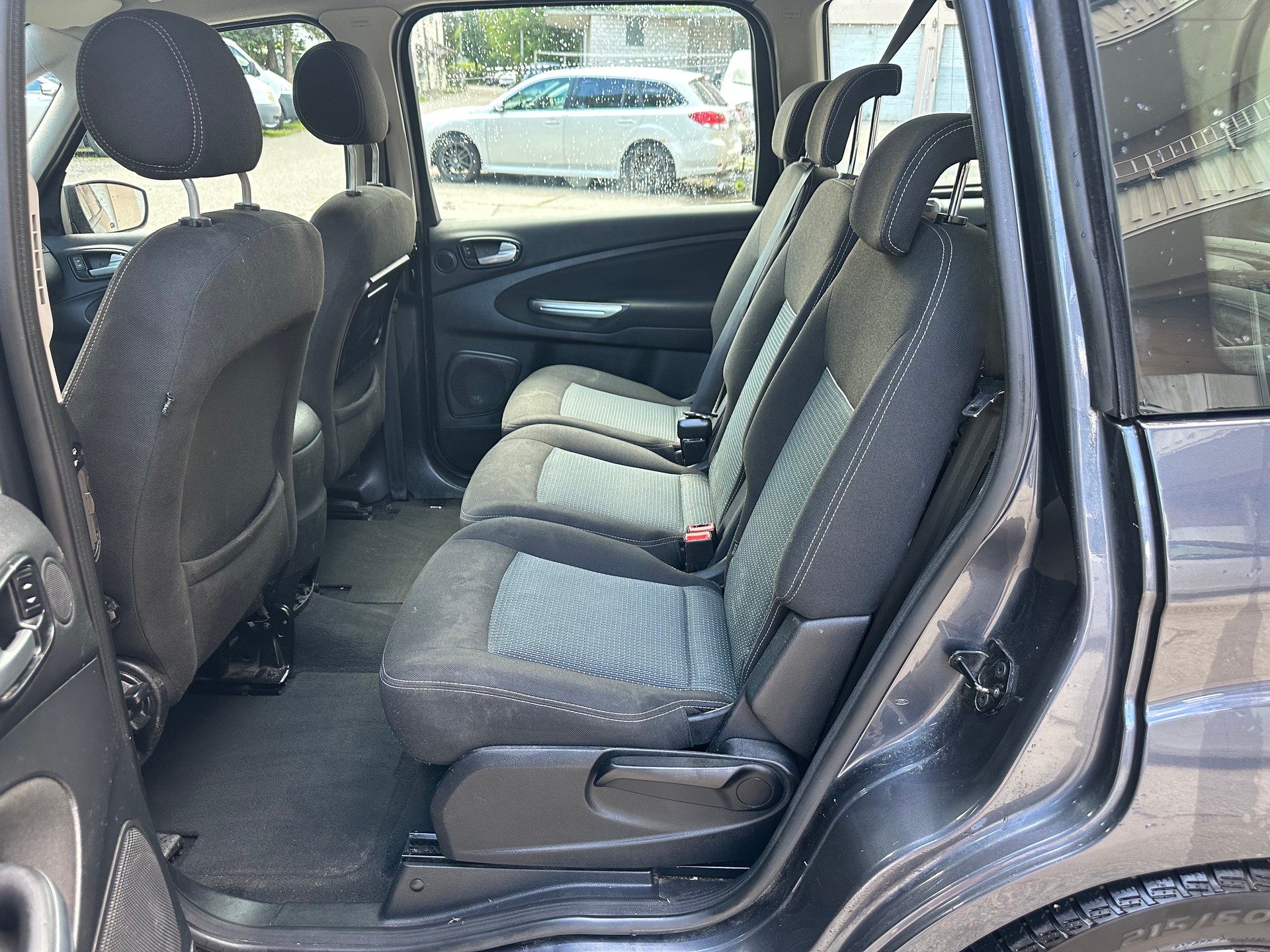 FORD Galaxy 2.0 TDCi Carving-image-7