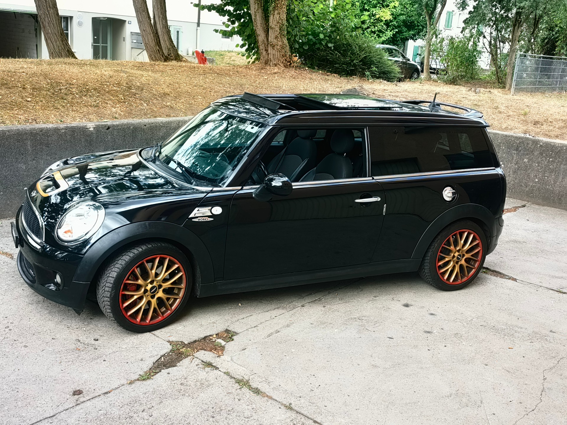 MINI 1.6i John Cooper Works-image-0
