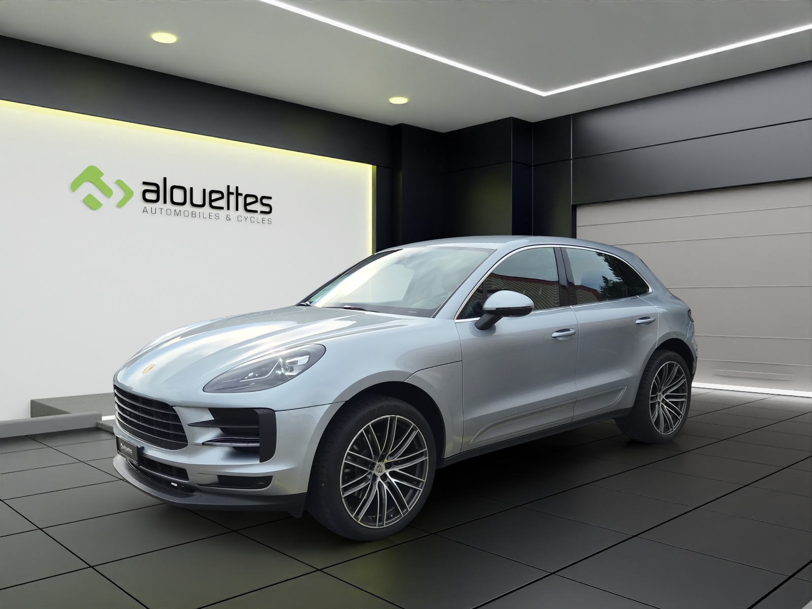PORSCHE Macan PDK