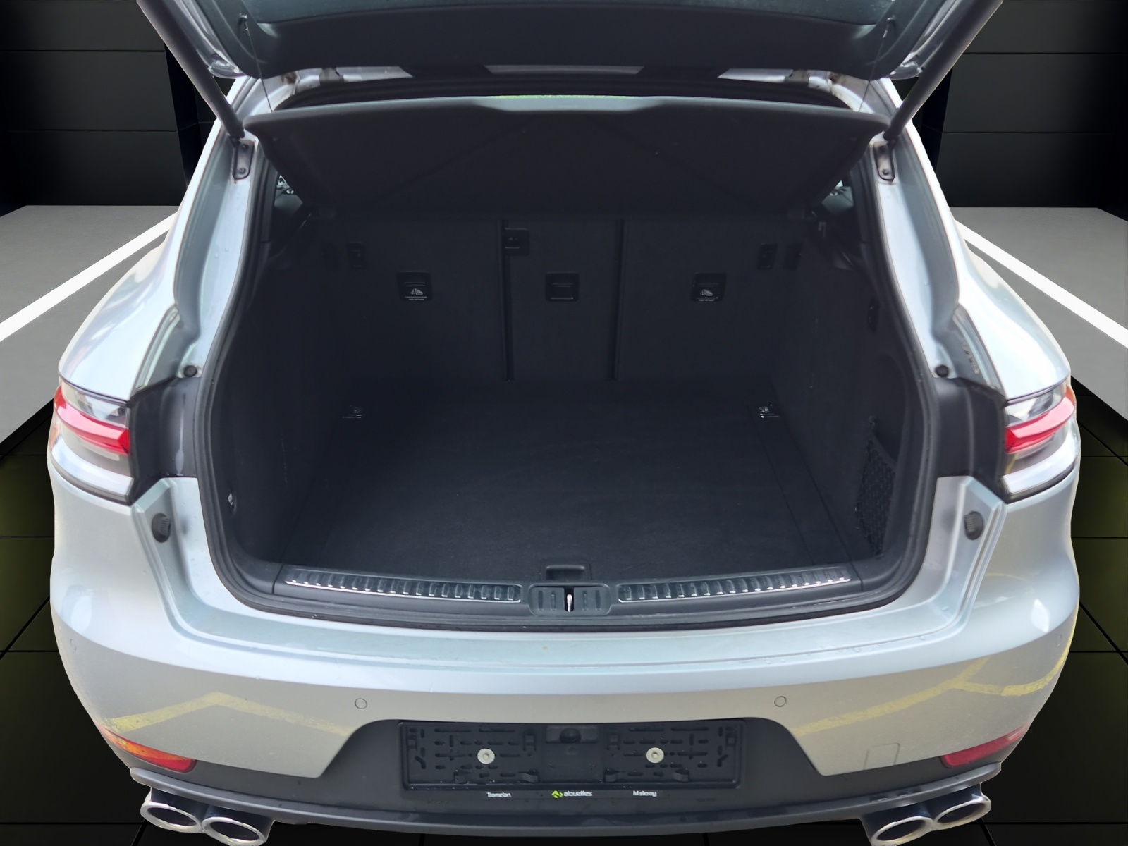 PORSCHE Macan PDK-image-12