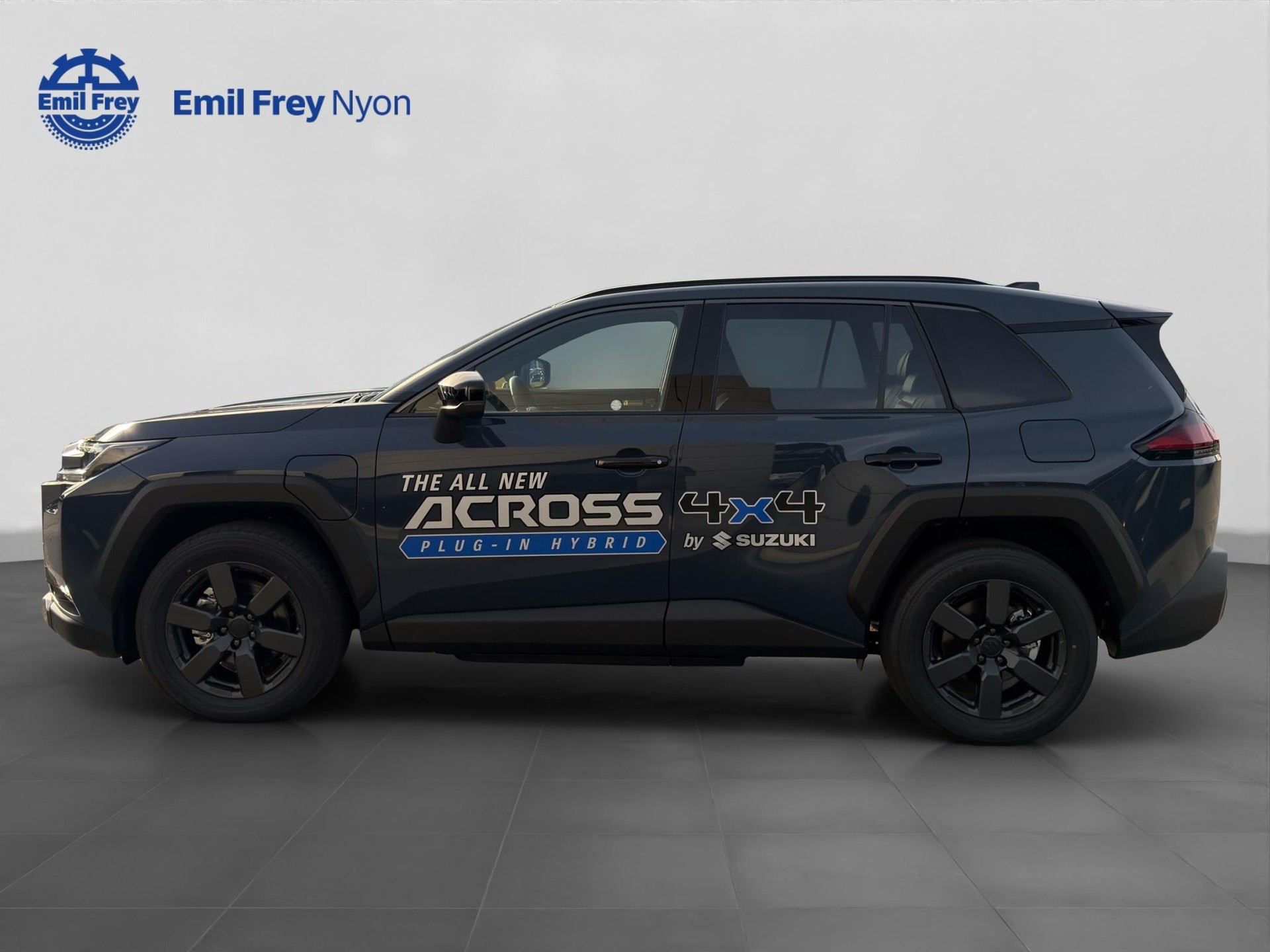 SUZUKI Across 2.5 PHEV Compact Top 4x4-showroom-element-2