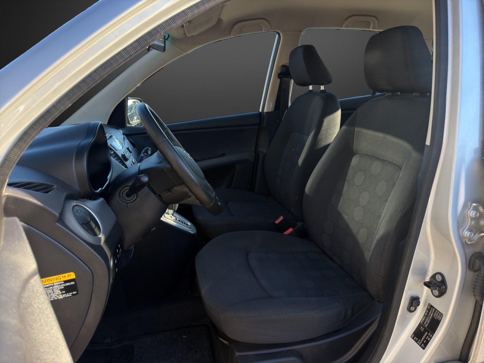 HYUNDAI i10 1.2 Style Automatic-image-6