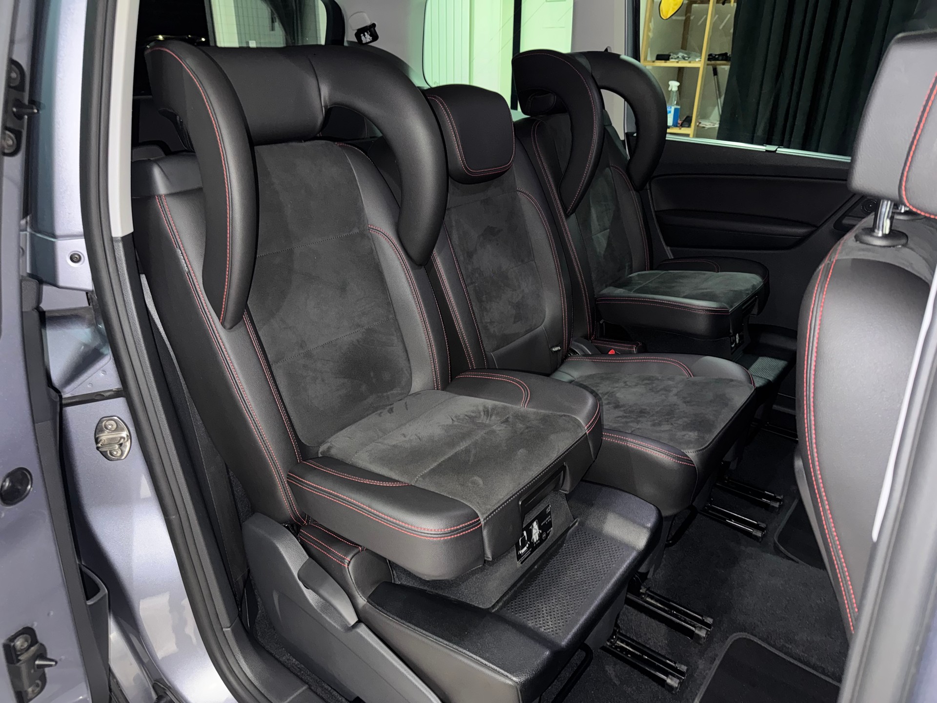 SEAT Alhambra 2.0 TDI FR Line DSG | 7 Plätzer | 1.Hand |-image-14