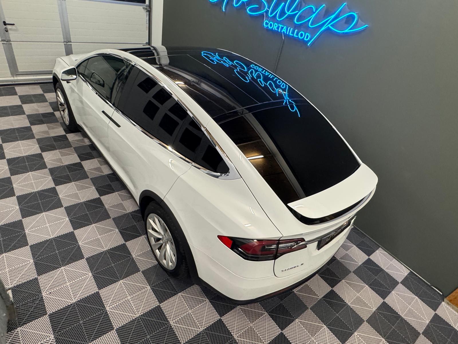 TESLA Model X 90 D-image-2