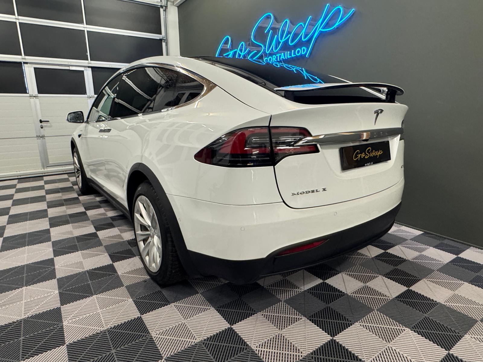 TESLA Model X 90 D-image-3