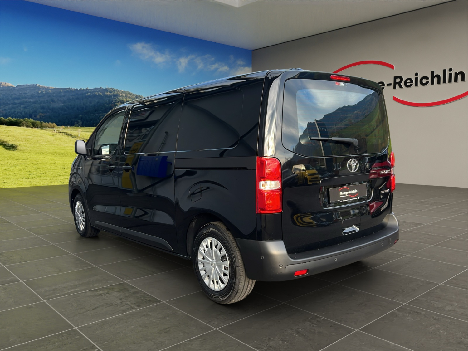 TOYOTA PROACE Van L1 75KWh Advanced-image-2