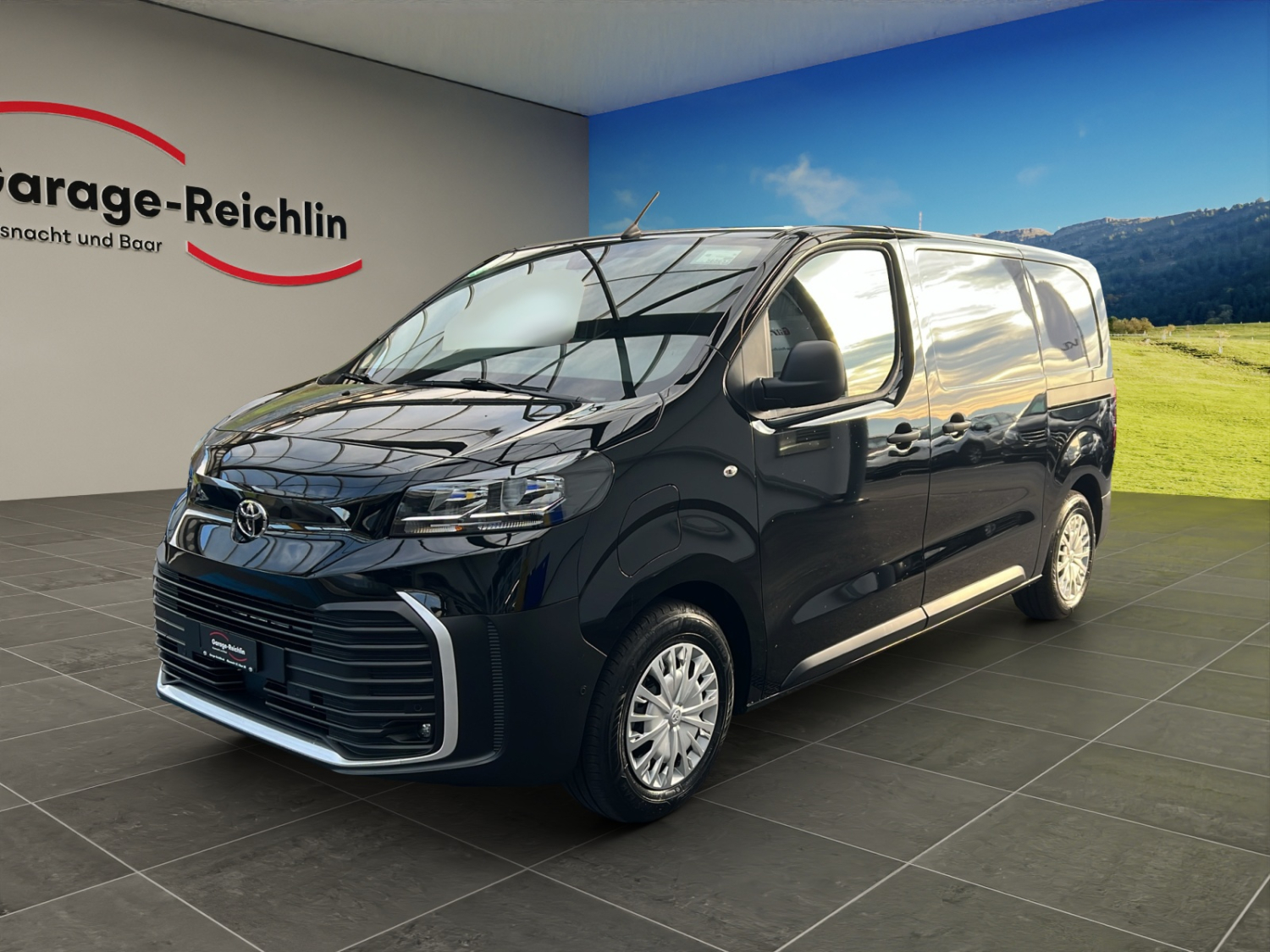 TOYOTA PROACE Van L1 75KWh Advanced-image-0