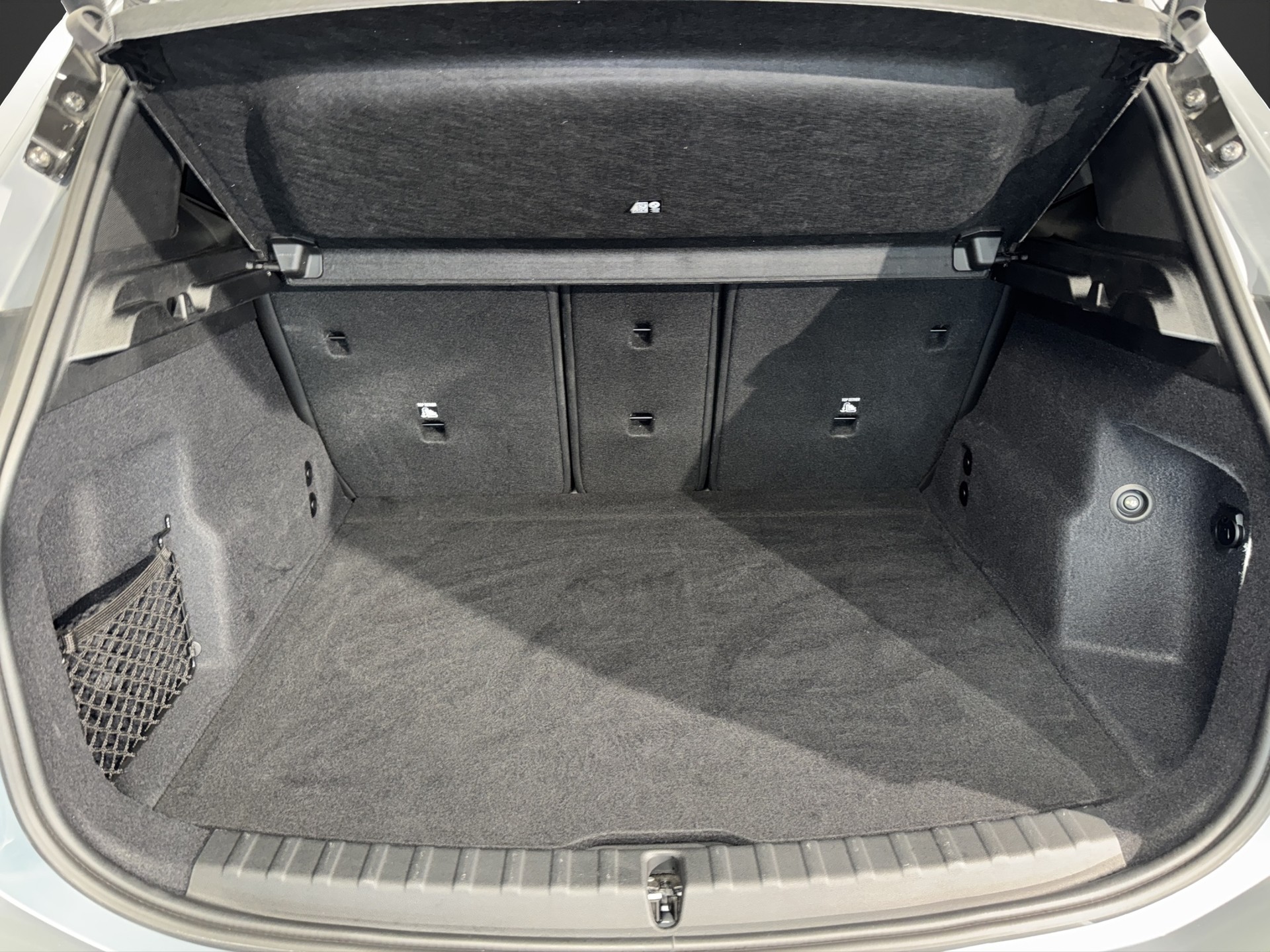 BMW 218i Active Tourer M Sport-image-15