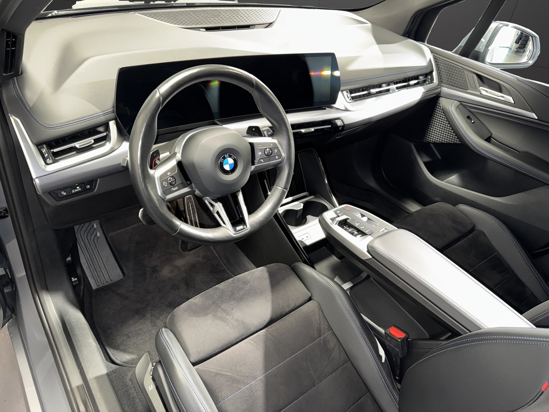 BMW 218i Active Tourer M Sport-image-7
