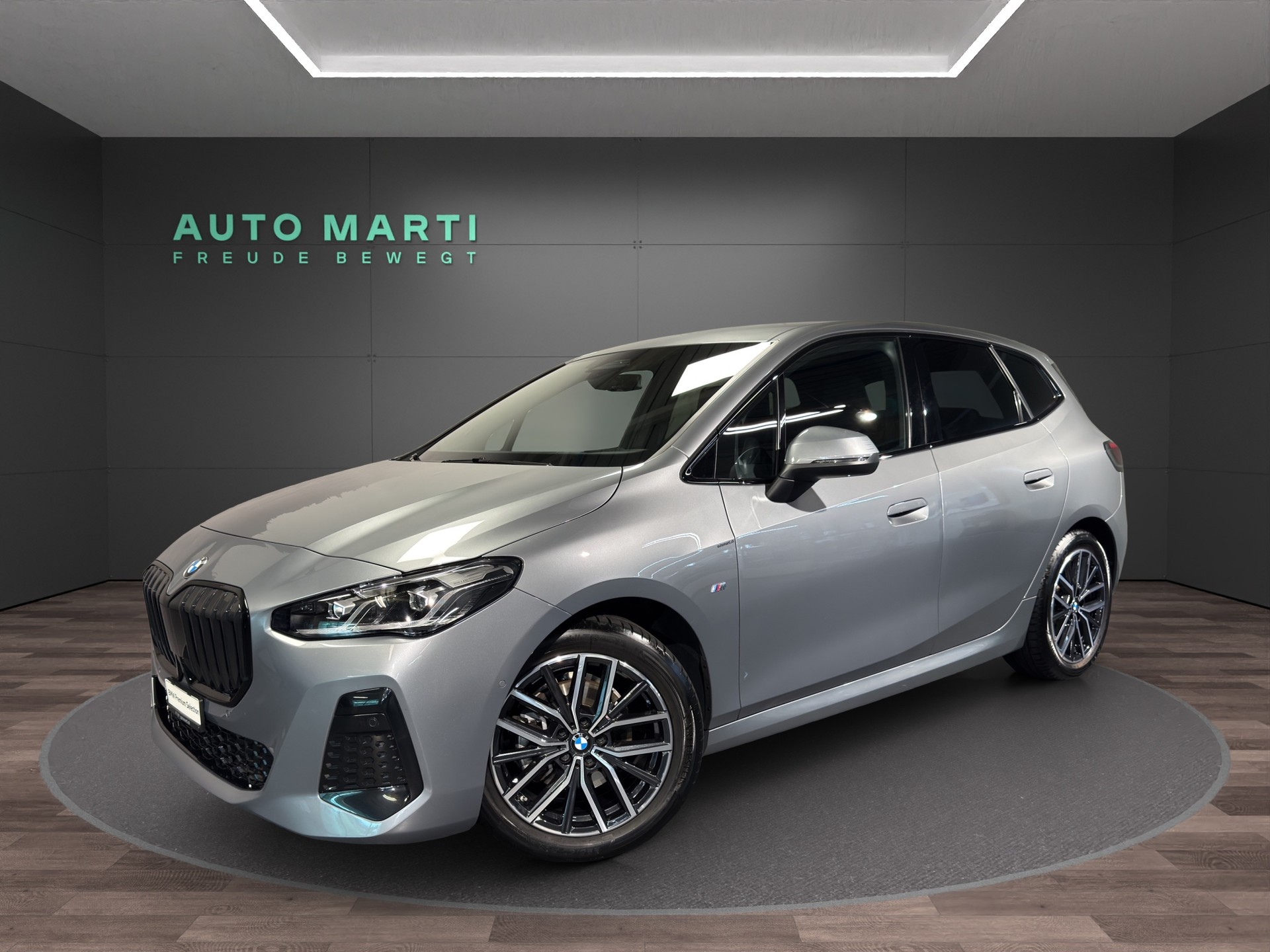 BMW 218i Active Tourer M Sport-image-0