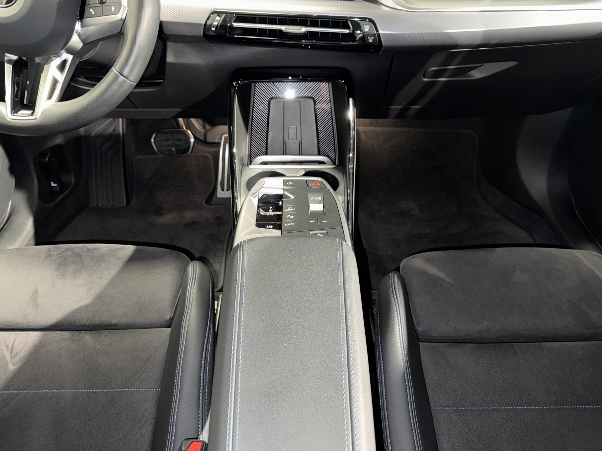 BMW 218i Active Tourer M Sport-image-18