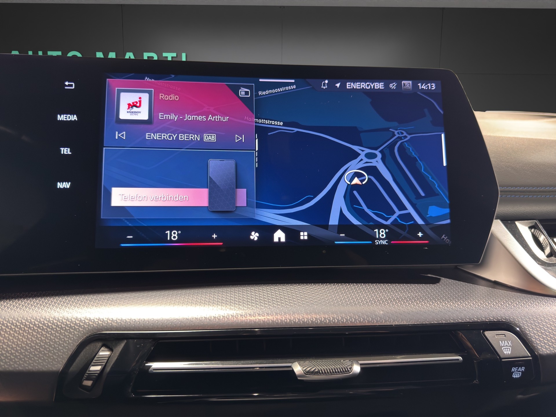 BMW 218i Active Tourer M Sport-image-8