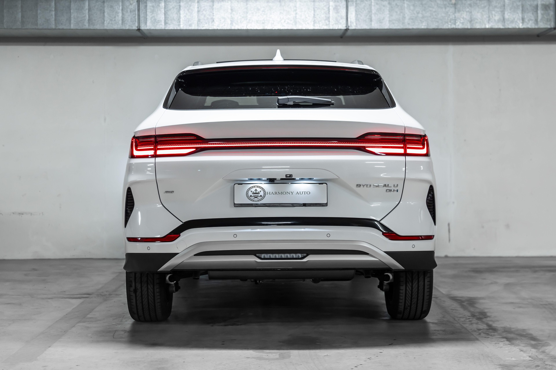 BYD Seal U DM-i Design AWD - 324 PS-image-6