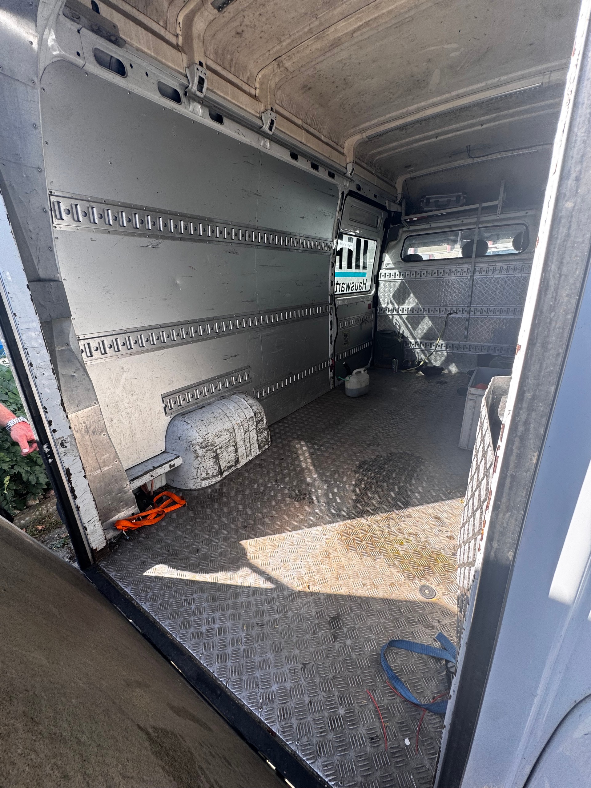 RENAULT 2.5 dCi 150 Q.-image-3