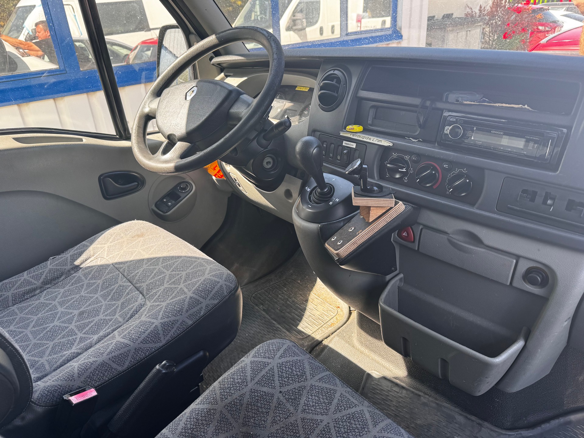 RENAULT 2.5 dCi 150 Q.-image-2