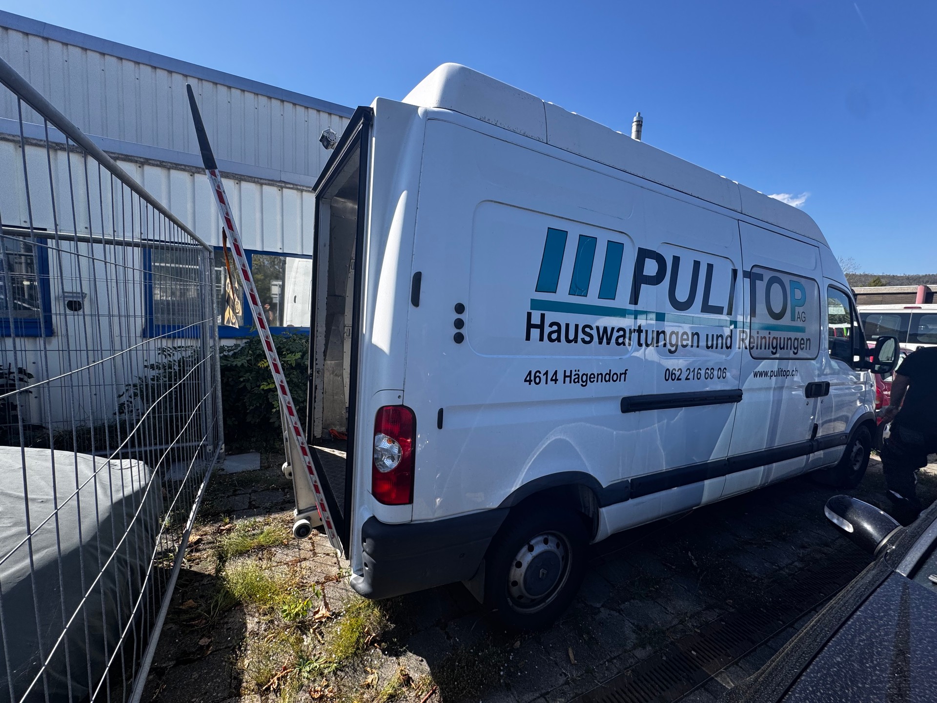 RENAULT 2.5 dCi 150 Q.-image-5