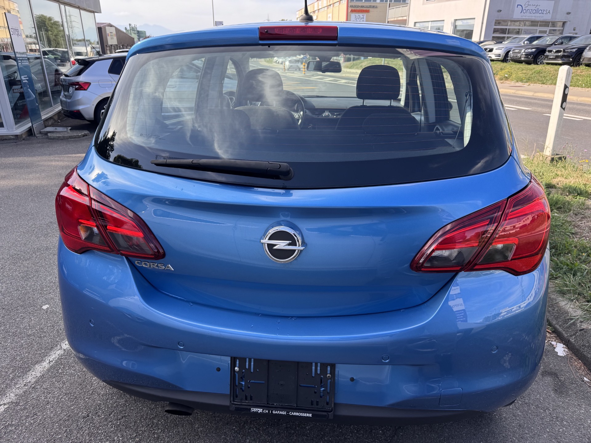 OPEL E Black edition-image-5