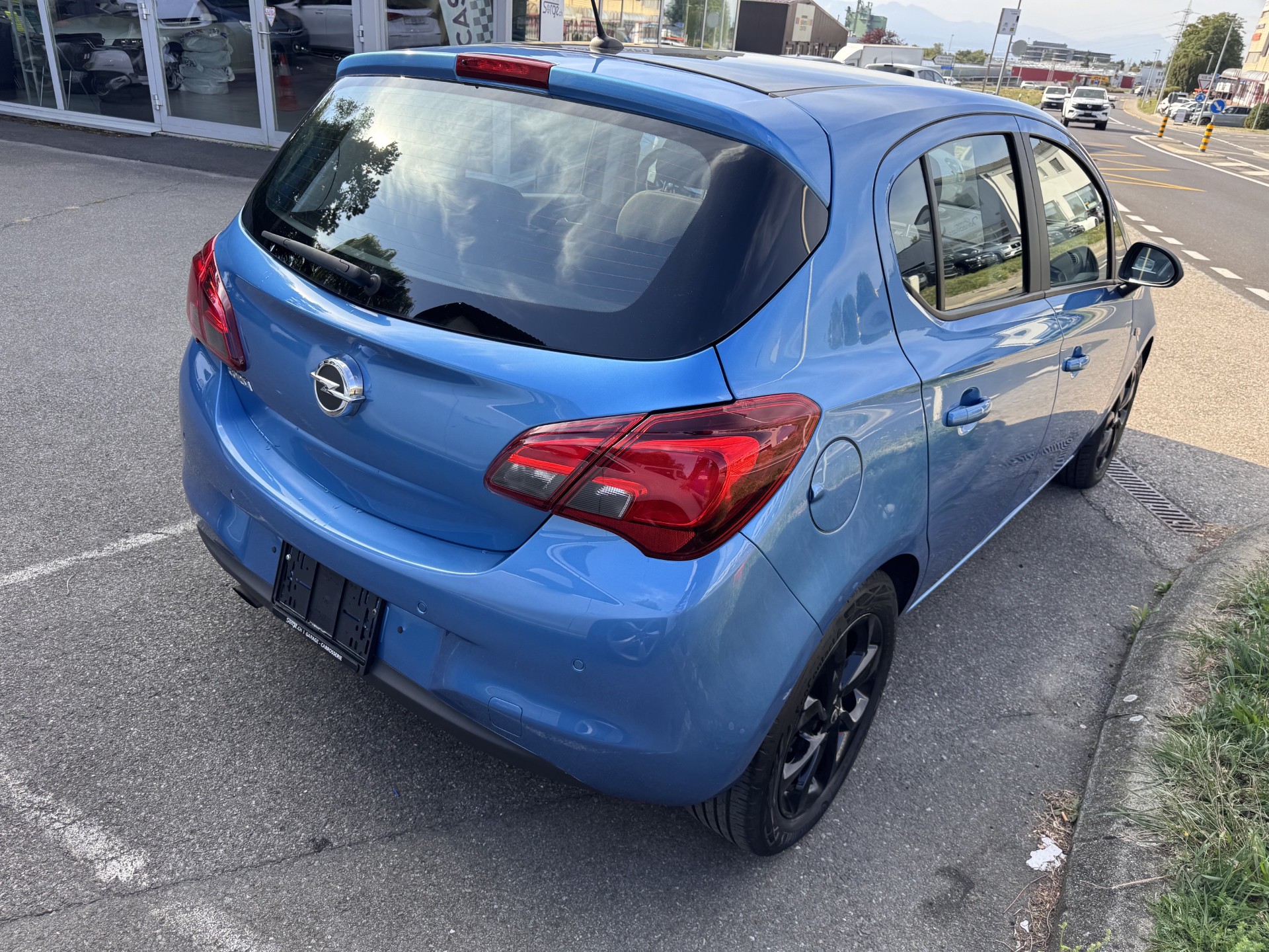 OPEL E Black edition-image-3