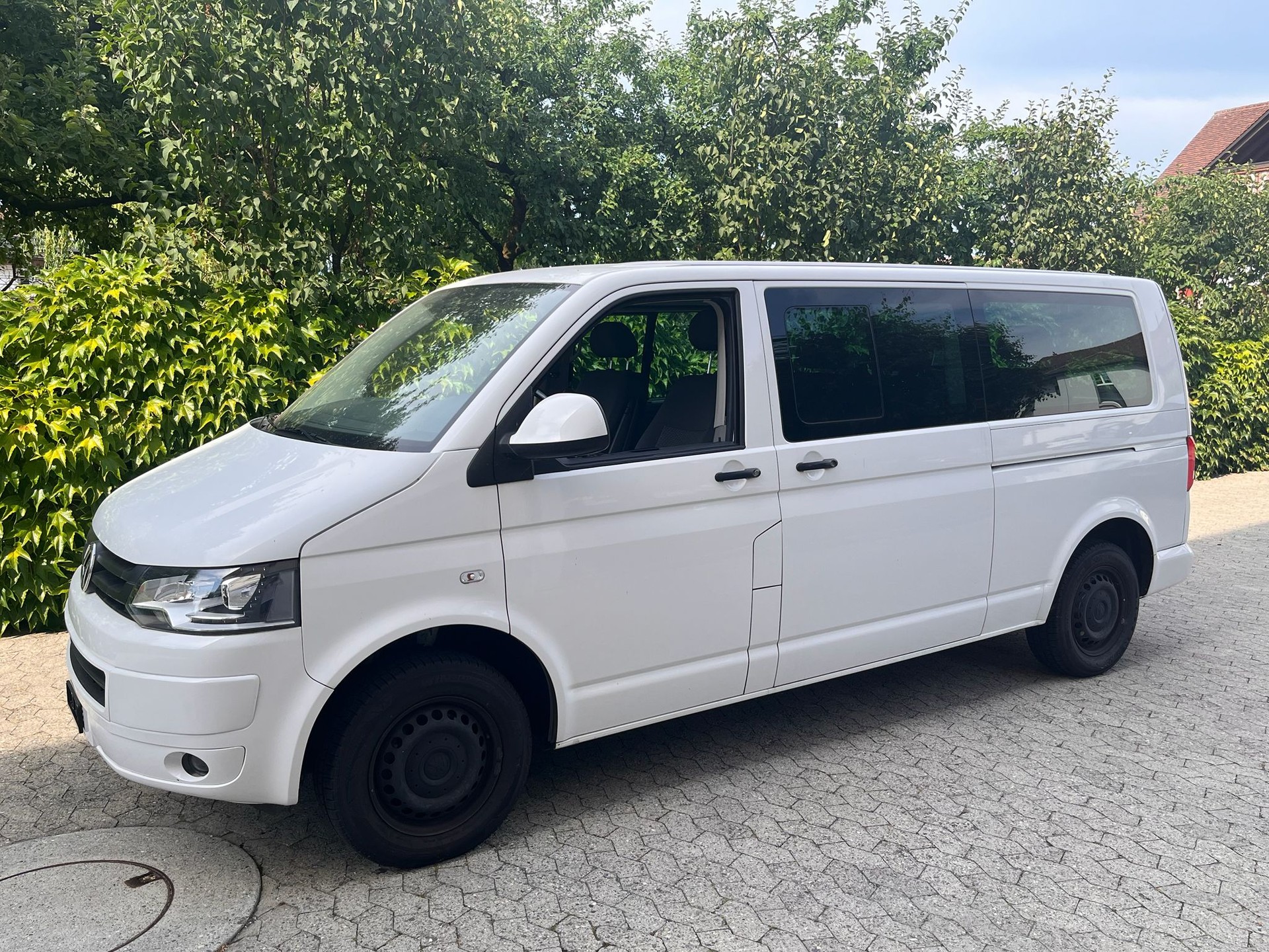 VW Caravelle 2.0 TDI 140 BMT DSG-image-0