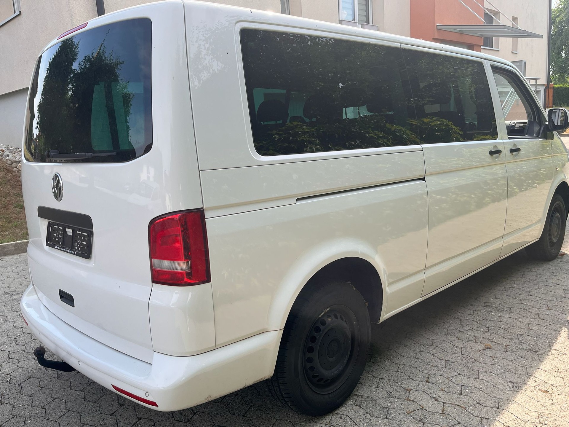 VW Caravelle 2.0 TDI 140 BMT DSG-image-1
