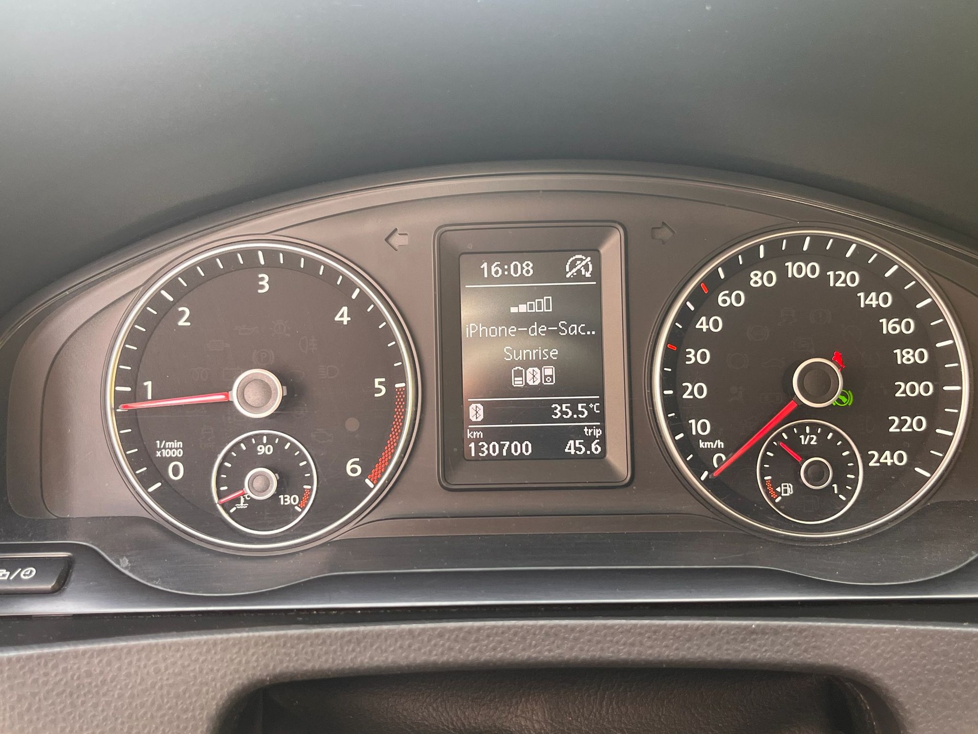 VW Caravelle 2.0 TDI 140 BMT DSG-image-3