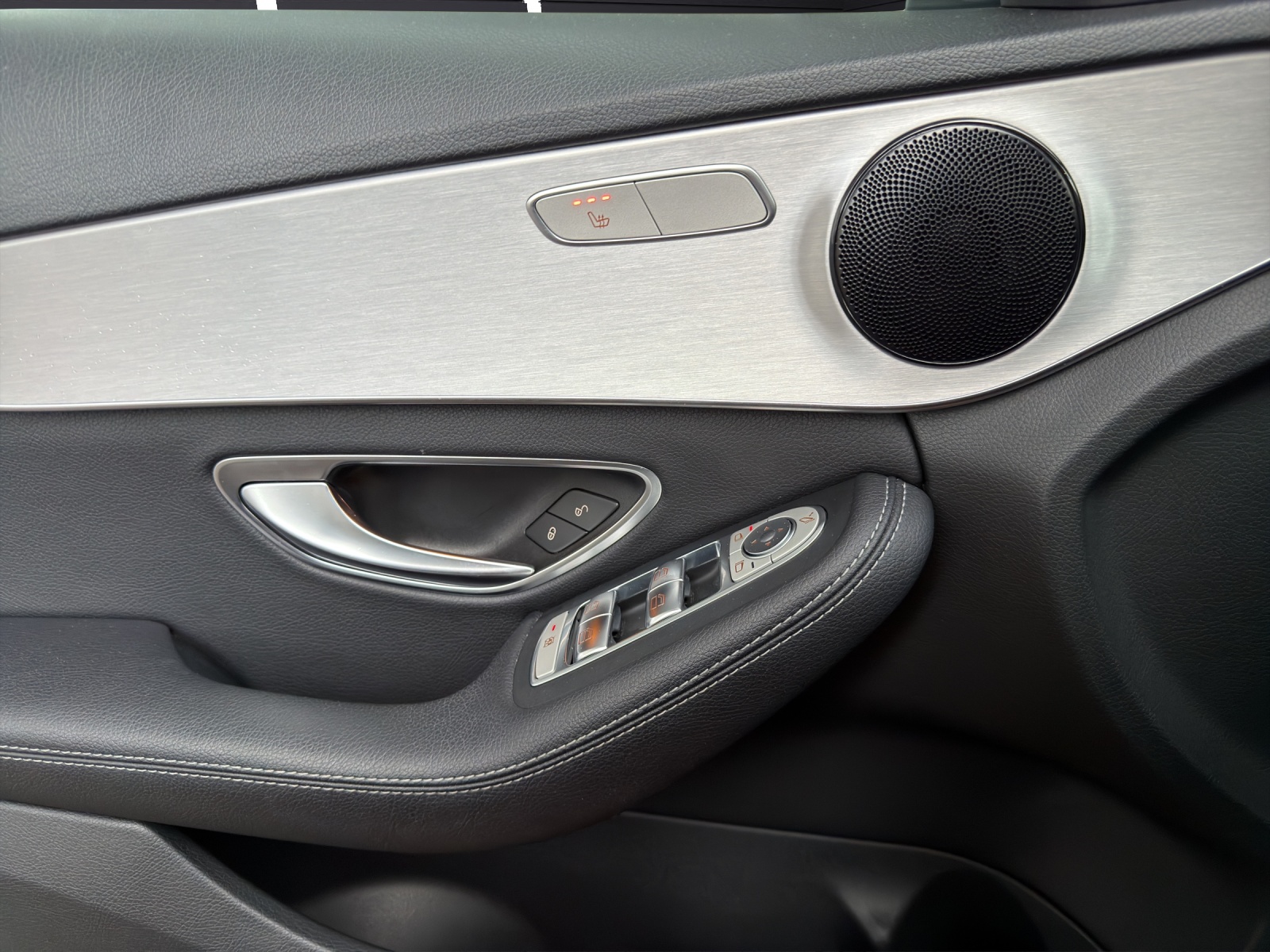MERCEDES-BENZ C 180 Avantgarde 7G-Tronic-image-14