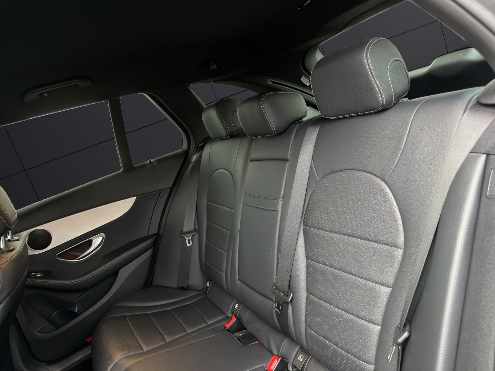 MERCEDES-BENZ C 180 Avantgarde 7G-Tronic-image-15