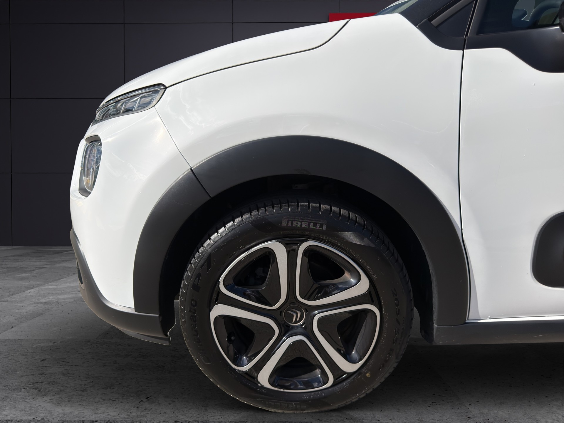 CITROEN C3 1.2 Swiss Edition+-image-4