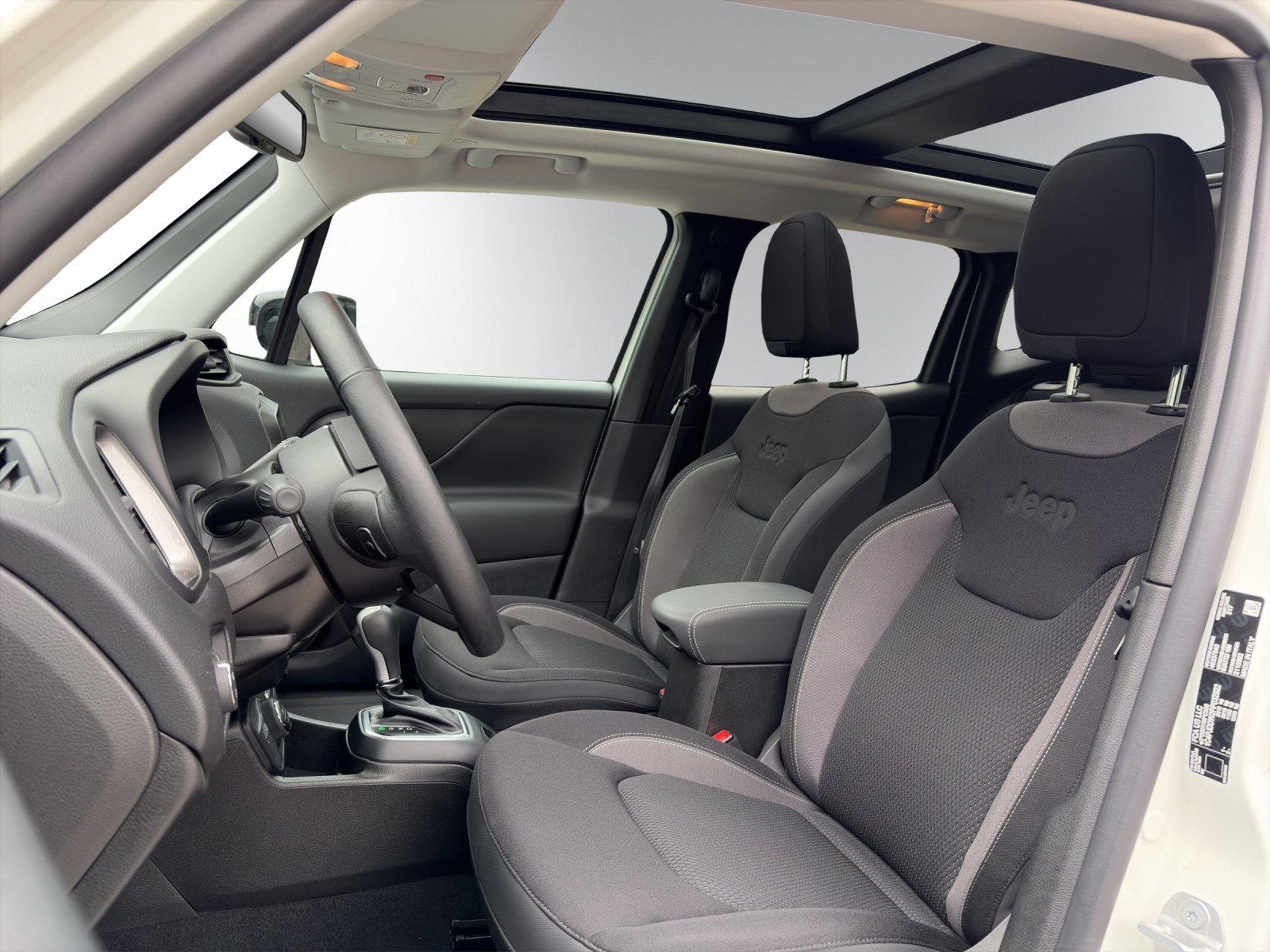 JEEP Renegade 1.3 T PHEV Swiss Limited Sky AWD-image-4