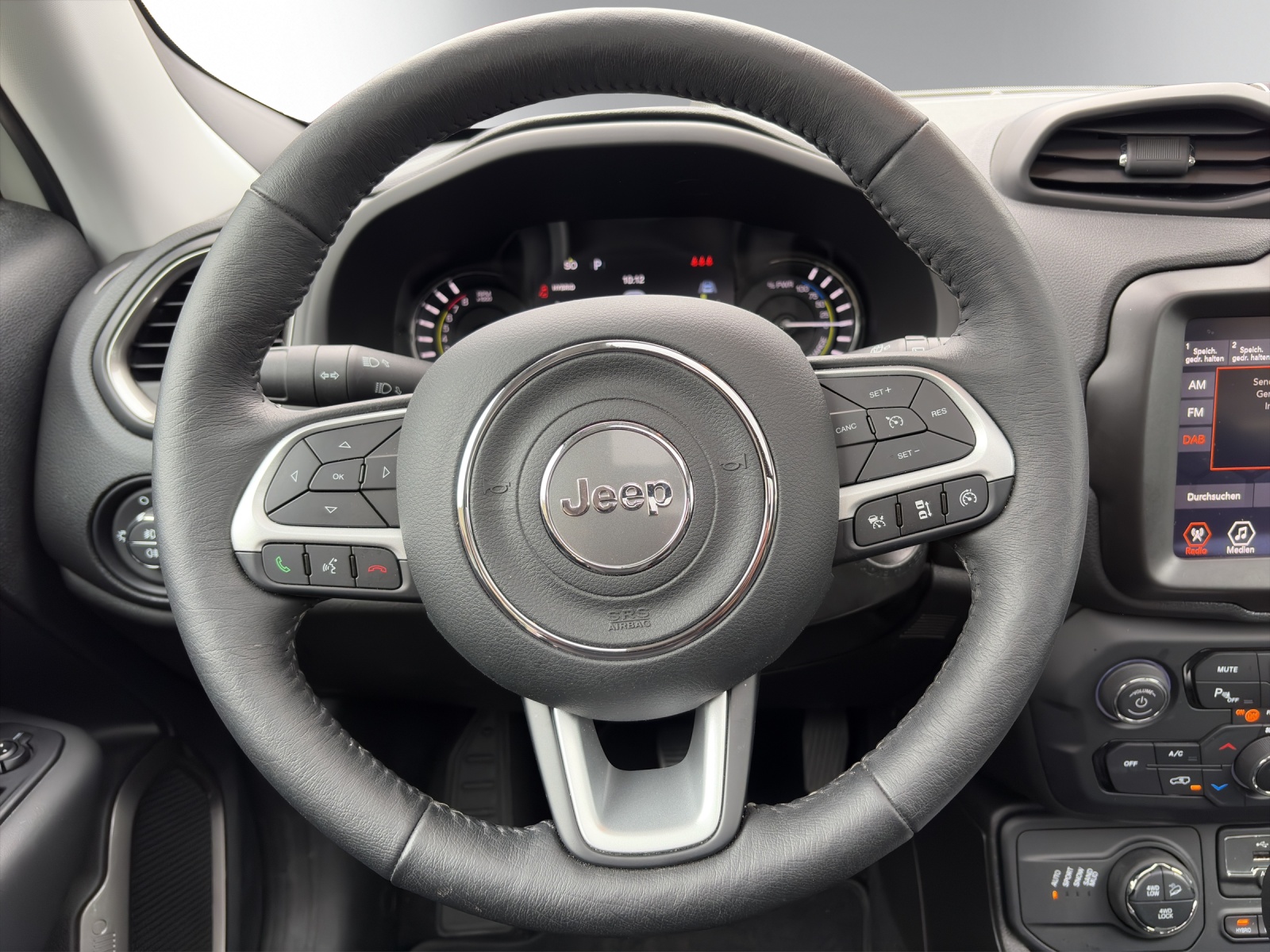JEEP Renegade 1.3 T PHEV Swiss Limited Sky AWD-image-9