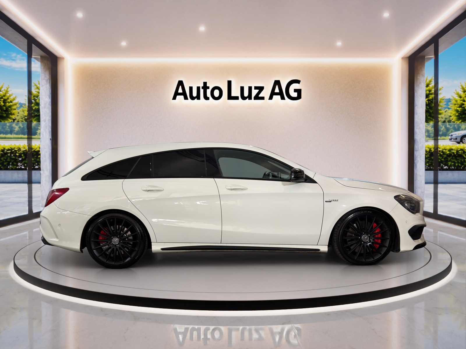 MERCEDES-BENZ CLA Shooting Brake 45 AMG 4Matic Speedshift-image-7