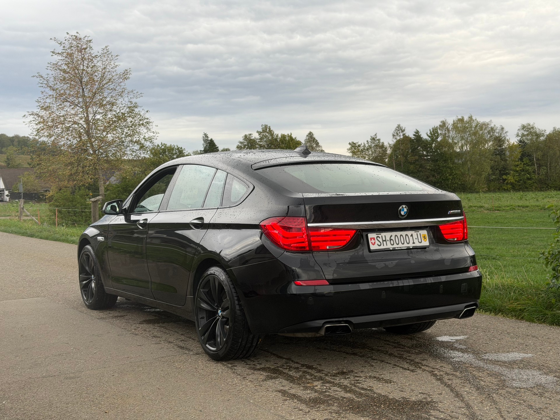 BMW 550i GT Steptronic-image-3