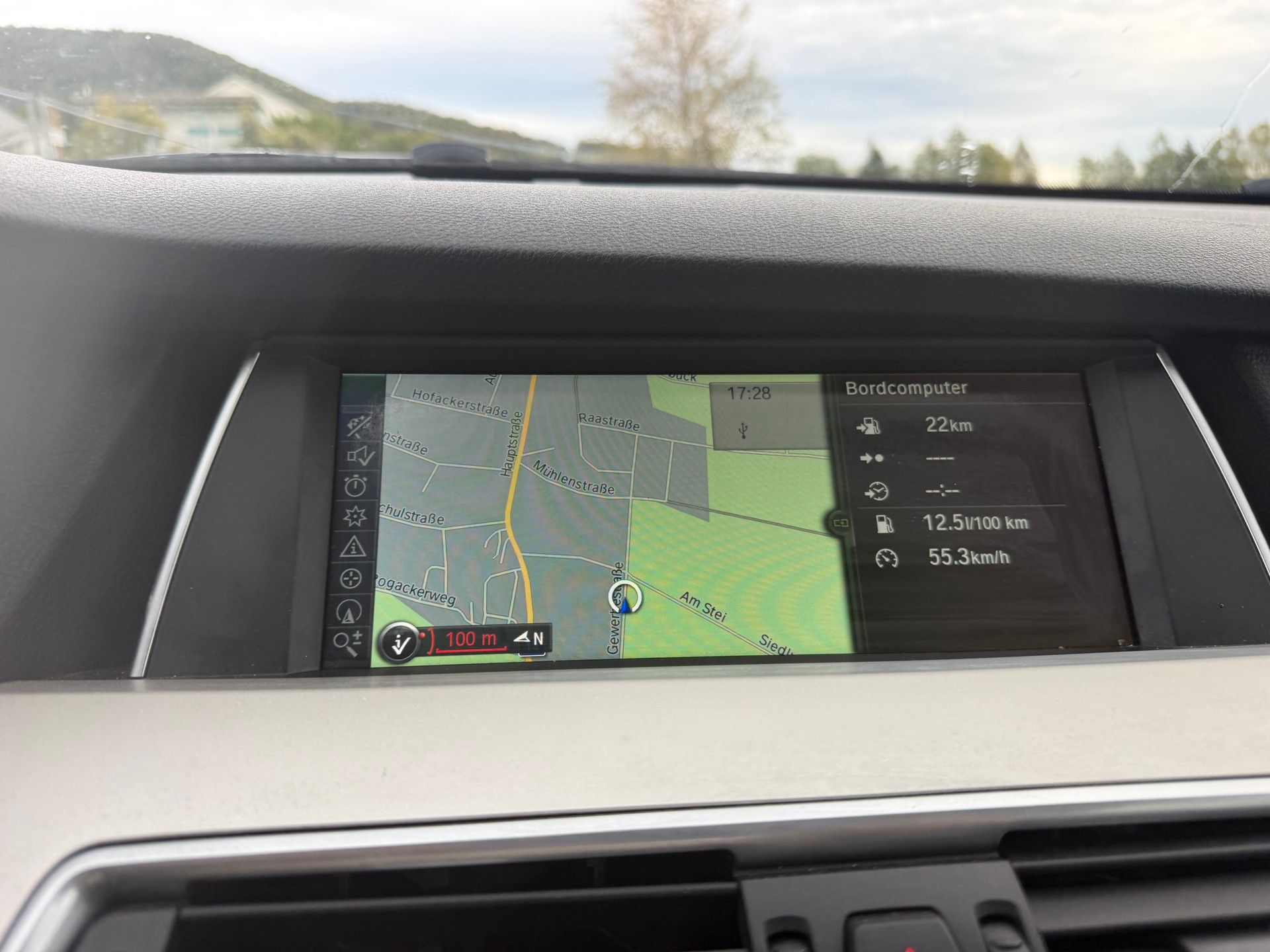 BMW 550i GT Steptronic-image-10