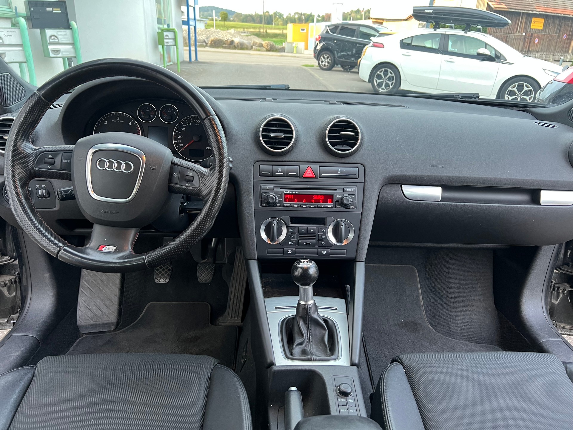 AUDI A3 2.0 TDI Ambition-image-5