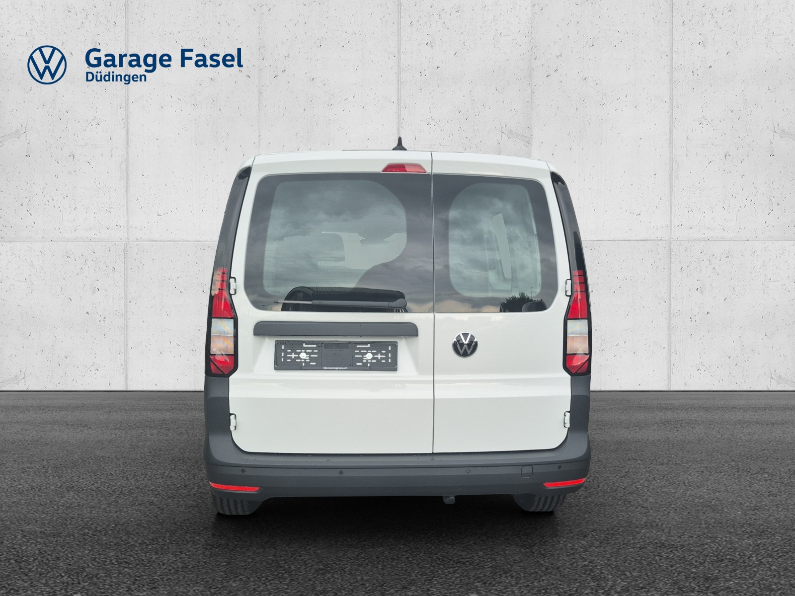 VW Caddy Cargo 2.0TDI Maxi 4Motion-image-3