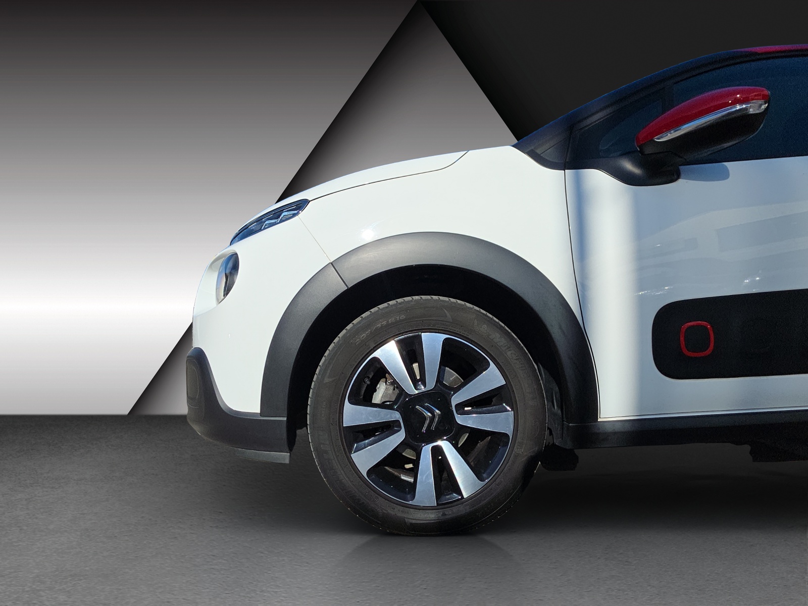 CITROEN C3 1.2i PureTech Feel-image-18