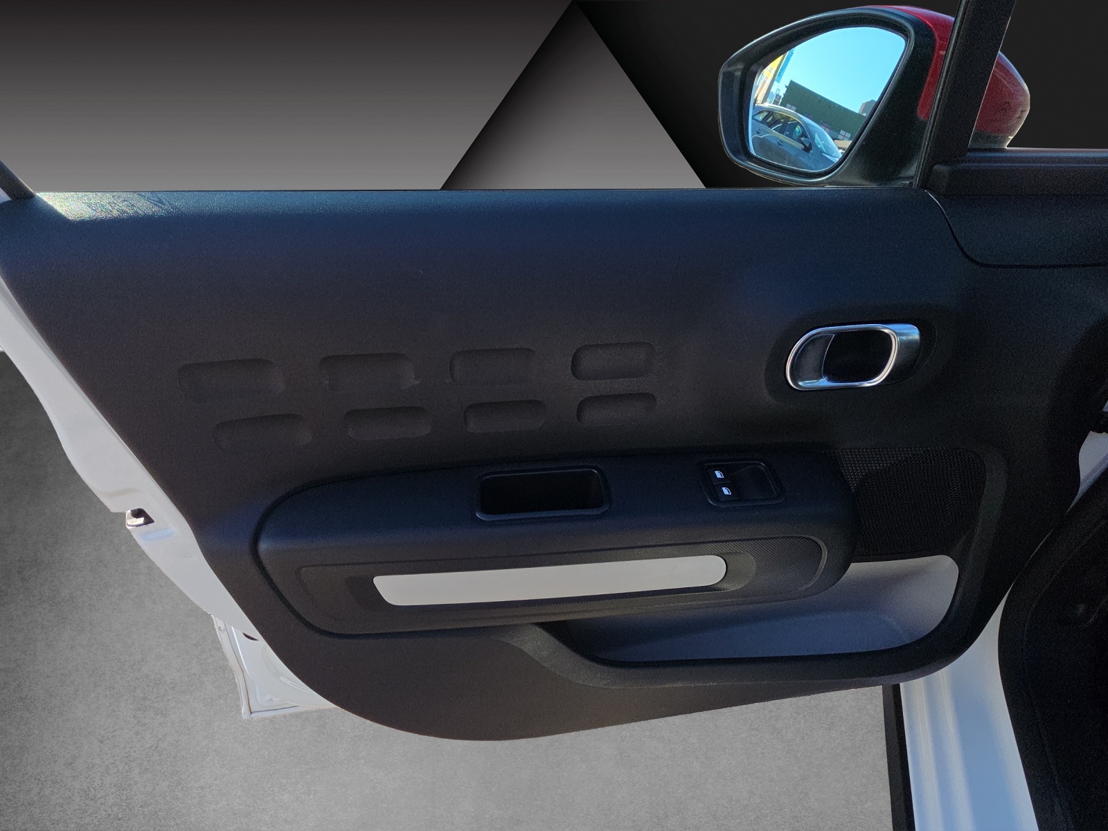 CITROEN C3 1.2i PureTech Feel-image-15