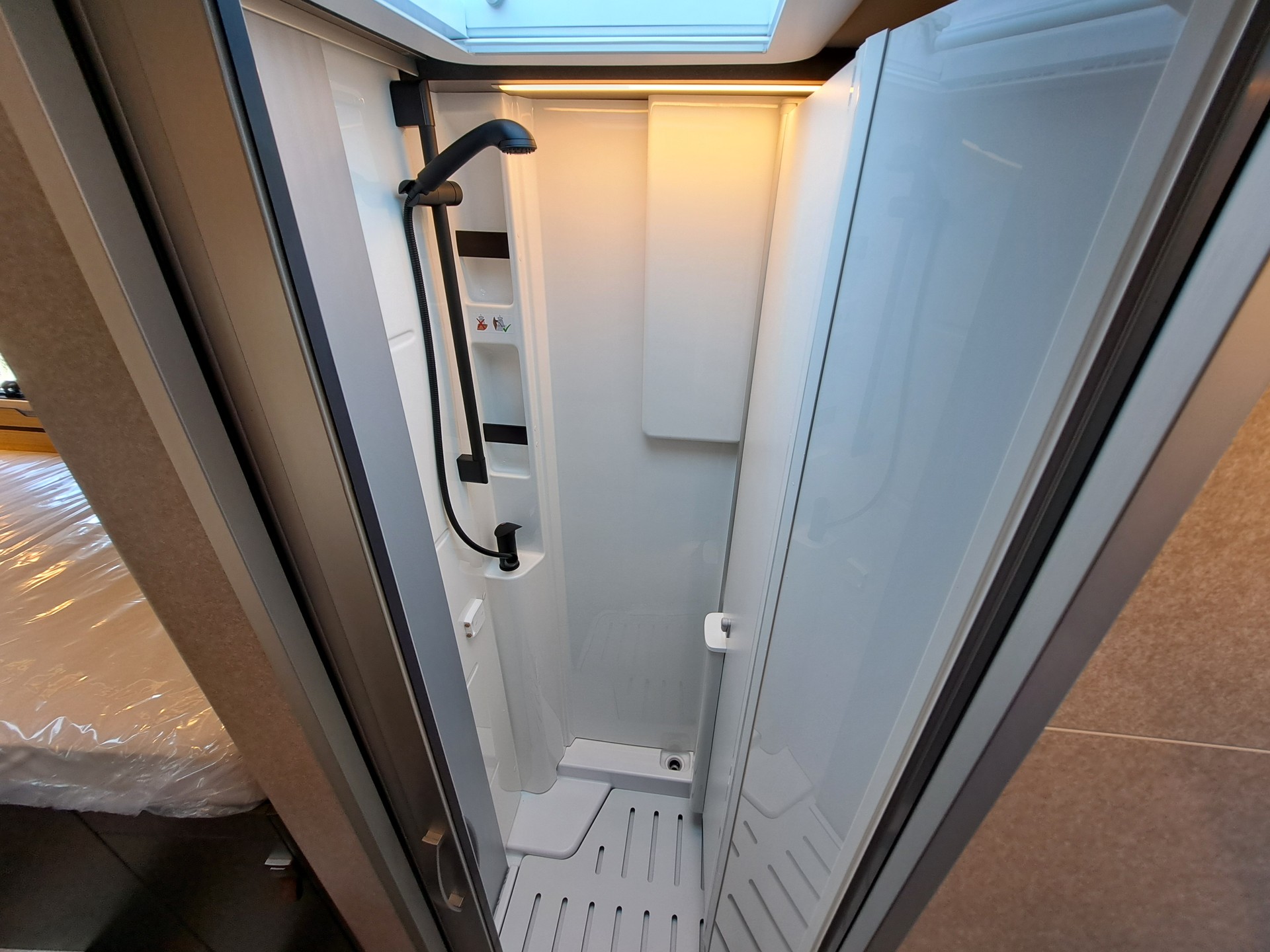 HYMER ML T 570 CrossOver-image-5