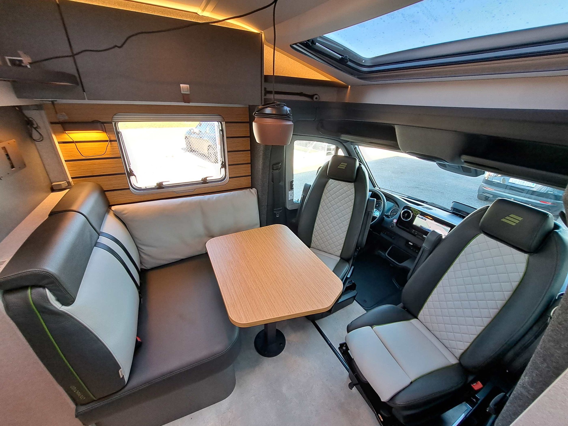 HYMER ML T 570 CrossOver-image-1