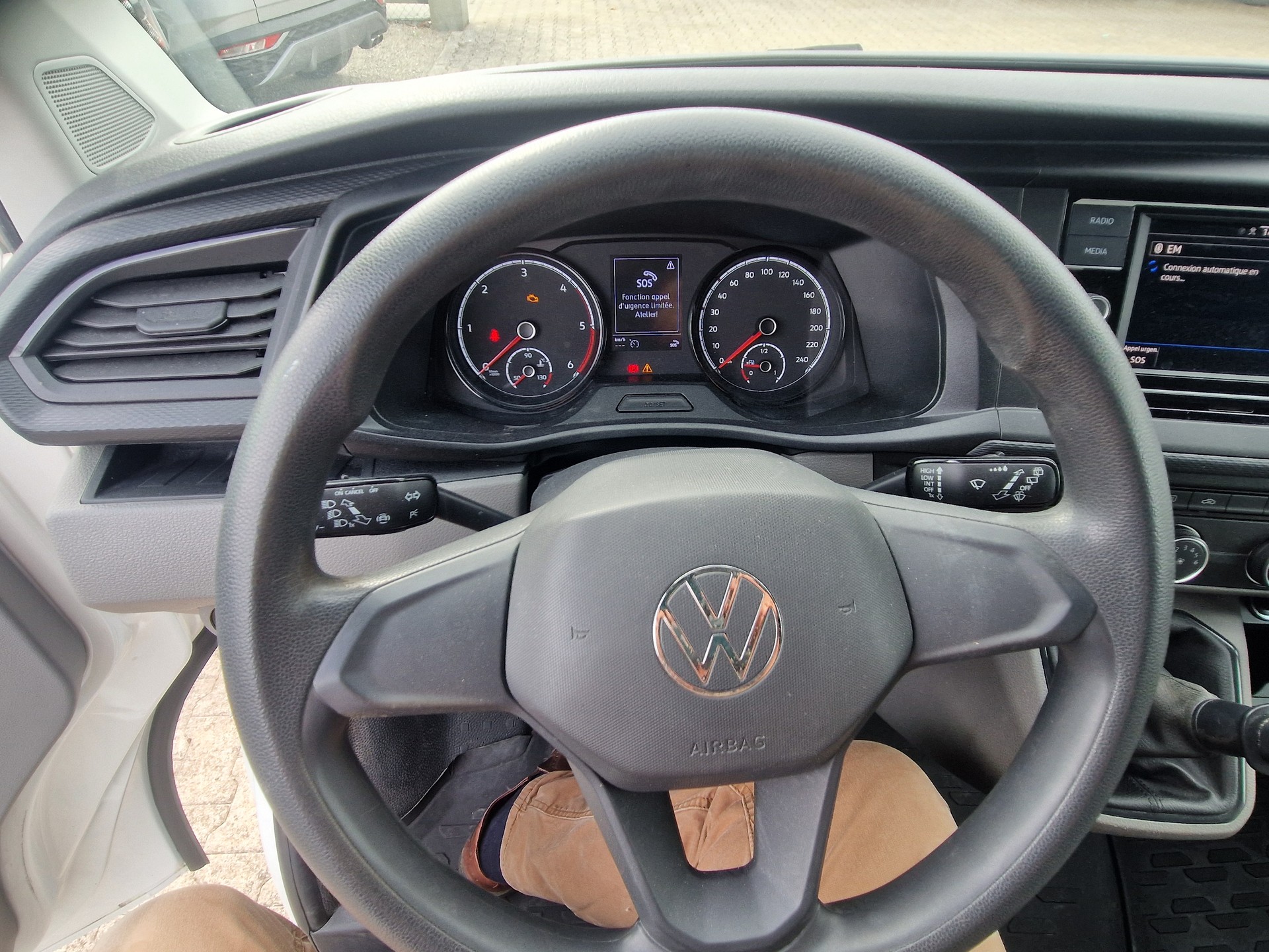 VW T6.1 2.0 TDI-image-12