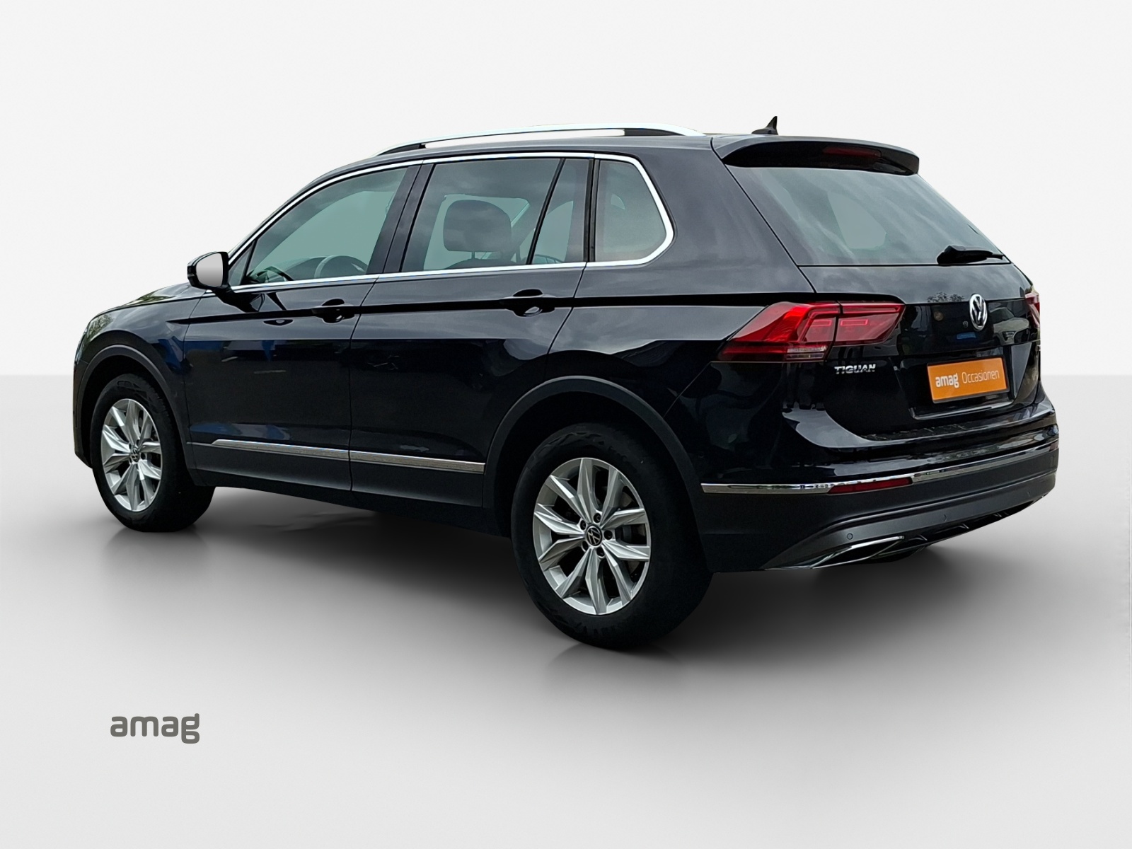 VW Tiguan 2.0TSI Highline 4Motion DSG-image-2