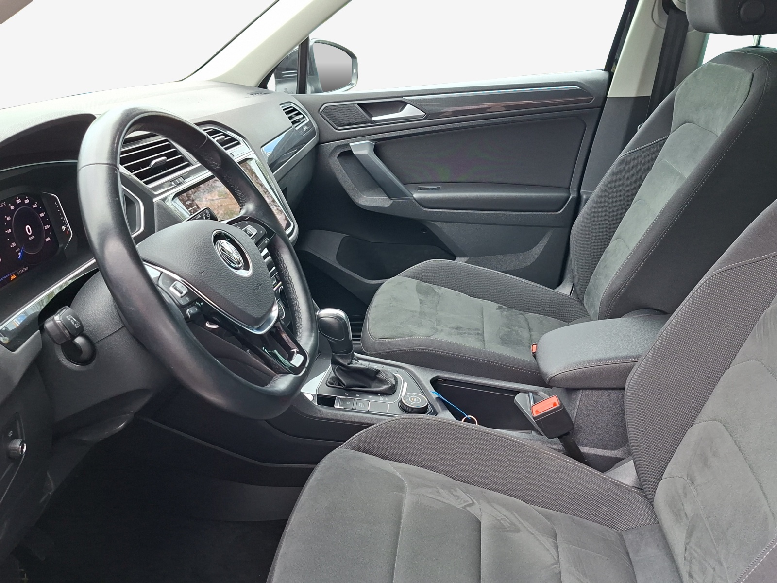 VW Tiguan 2.0TSI Highline 4Motion DSG-image-7