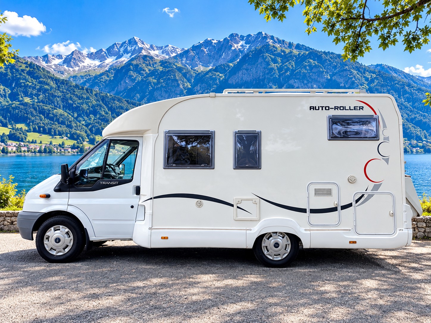 FORD 2.2TDCi 125PS ROLLER TEAM ***5.9M lang/höhen verstellbares Bett/Riesen Garage***-image-5