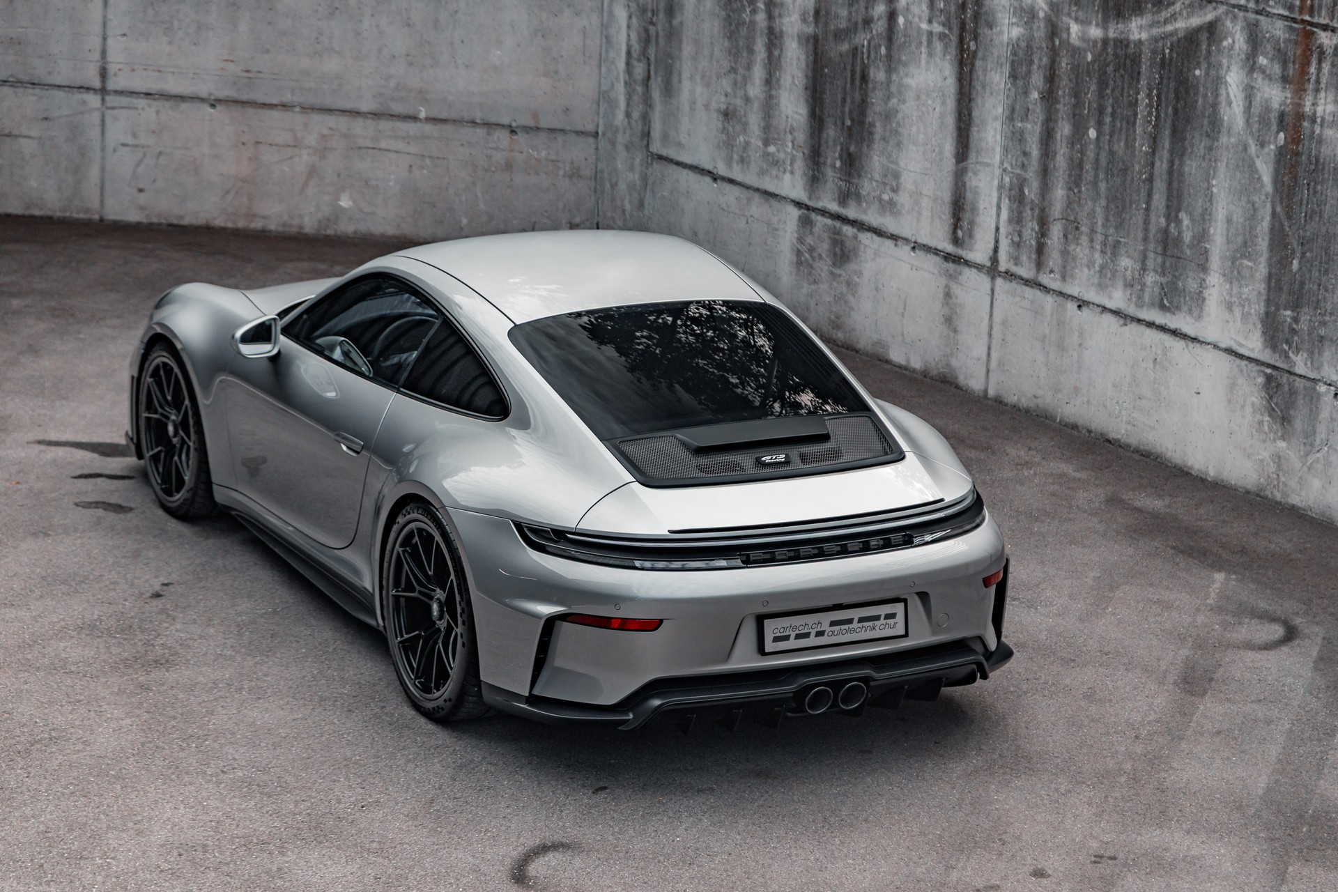 PORSCHE 911 Carrera GT3 PDK Touring-image-10